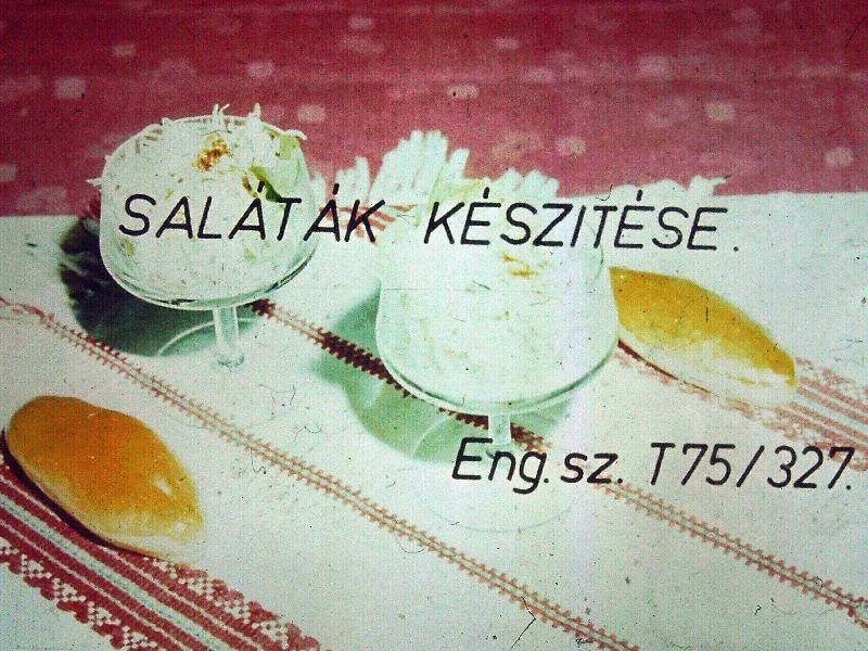 Saláták készítése