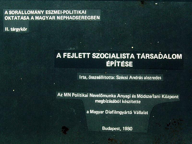 A fejlett szocialista társadalom építése