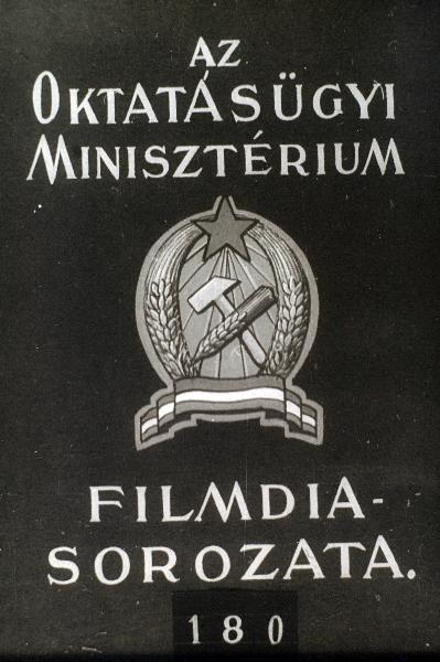 Magyar biológusok